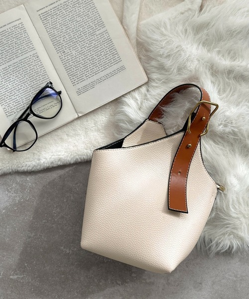 apres jour clair×ARIAZ】2WAYワンハンドルショルダーバッグ