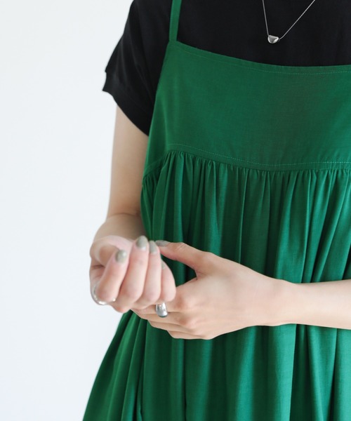 select MOCA(セレクトモカ)の「ティアードギャザーキャミワンピース(ワンピース・レディース・イエロー/グリーン・FREE)」の9枚目の写真