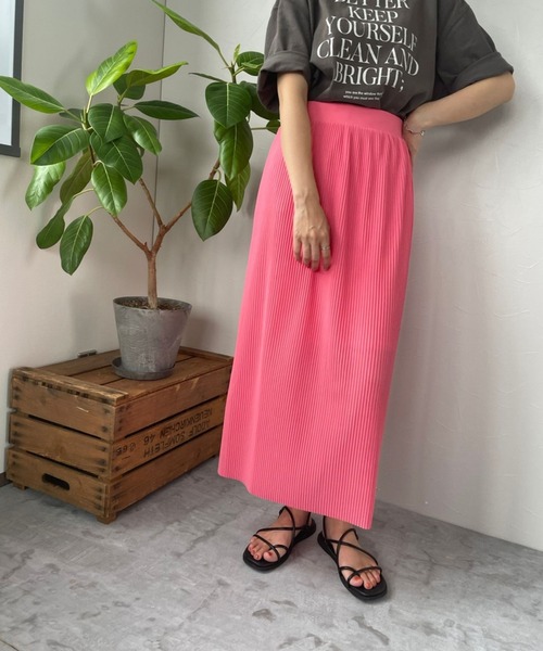 JUGLANS(ユグランス)の「☆ すとんと落ち感。プリーツナロースカート 343120(スカート・レディース・ブラック/ピンク/グリーン・FREE)」の17枚目の写真