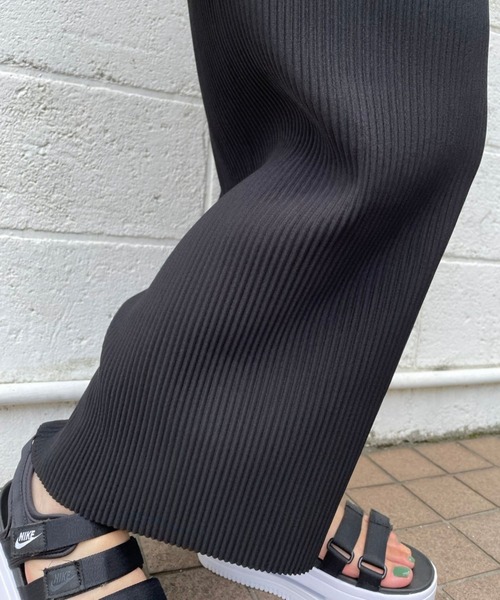 JUGLANS(ユグランス)の「☆ すとんと落ち感。プリーツナロースカート 343120(スカート・レディース・ブラック/ピンク/グリーン・FREE)」の10枚目の写真