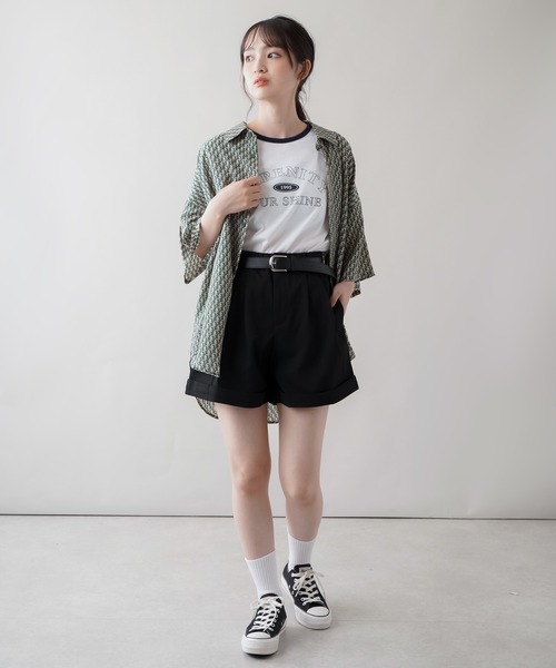 SPINNS(スピンズ)の「センタープレスタック ロールアップショートパンツ(スラックス・レディース・ブラック・ONESIZE)」の6枚目の写真