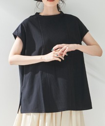 Libra Cue | “フレンチスリーブピンタックブラウス”　　　　　　　　　　　　　　　　　　　　　　　　　　　　　　　　　　　　コットン100%、柔らかなインド綿と細かくあしらったピンタックがポイントの夏のブラウス(シャツ/ブラウス)