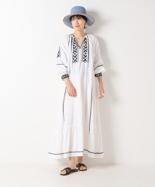 IENA（イエナ）の「maisonコットンシルクエンブロイダリーワンピース（ワンピース・レディース・ホワイト/ブラック/ブラウン・38/36）」の22枚目の写真