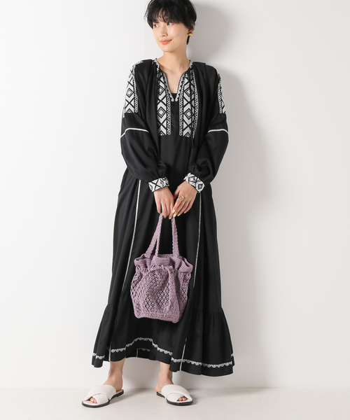 IENA（イエナ）の「maisonコットンシルクエンブロイダリーワンピース（ワンピース・レディース・ホワイト/ブラック/ブラウン・38/36）」の14枚目の写真