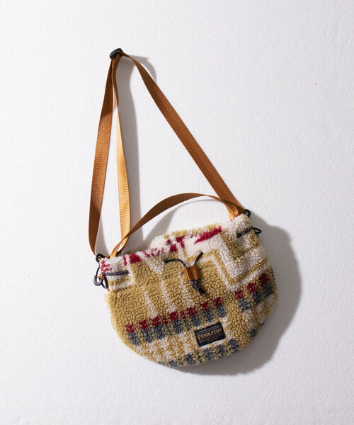 PENDLETON（ペンドルトン）の「【PENDLETON/ペンドルトン】別注HARDING ボアミニショルダー 巾着ショルダー 2WAY（ショルダーバッグ・メンズ・ホワイト系その他/ブラック系その他/ベージュ系その他・FREE）」の4枚目の写真