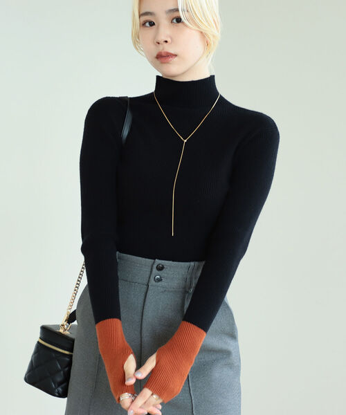 BeAMS DOT(ビームスドット)の「BeAMS DOT / 3way 配色 リブニットプルオーバー(ニット/セーター・レディース・ブラック/オフホワイト/ブルー・FREE)」の7枚目の写真