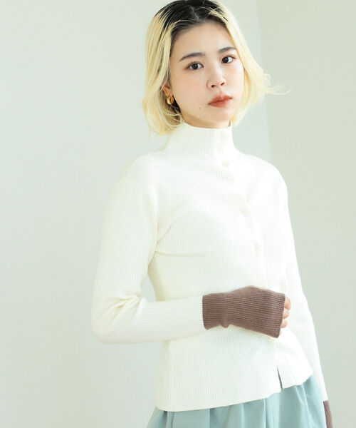 BeAMS DOT(ビームスドット)の「BeAMS DOT / 3way 配色 リブニットプルオーバー(ニット/セーター・レディース・ブラック/オフホワイト/ブルー・FREE)」の17枚目の写真