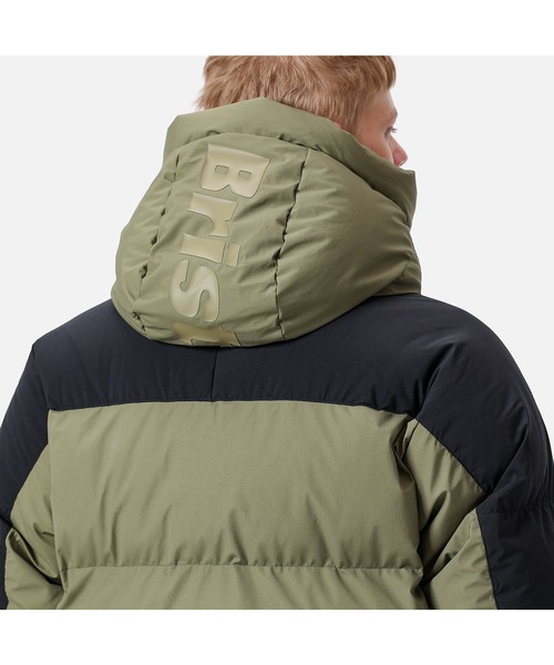 F.C.Real Bristol（エフシーレアルブリストル）の「TOUR DOWN PARKA