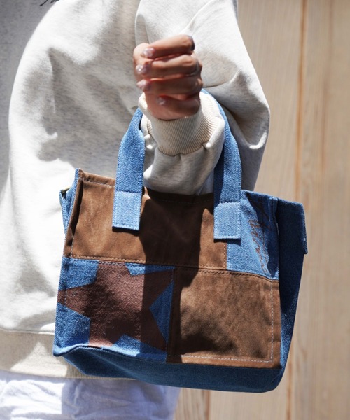 AVIREX(アヴィレックス)の「≪WEB&DEPOT限定≫FAKE SUEDE COMBI REMAKE MINI TOTE BAG/ フェイクスエードコンビリメイクミニトートバッグ(トートバッグ・レディース・オリーブ/ブルー系その他・FREE)」の11枚目の写真