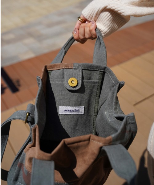 AVIREX(アヴィレックス)の「≪WEB&DEPOT限定≫FAKE SUEDE COMBI REMAKE MINI TOTE BAG/ フェイクスエードコンビリメイクミニトートバッグ(トートバッグ・レディース・オリーブ/ブルー系その他・FREE)」の4枚目の写真