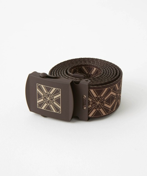 WHITE MOUNTAINEERING(ホワイトマウンテニアリング)の「PARQUET LOGO BELT(ベルト・メンズ・ブラック/ブラウン/グレー・FREE)」の3枚目の写真