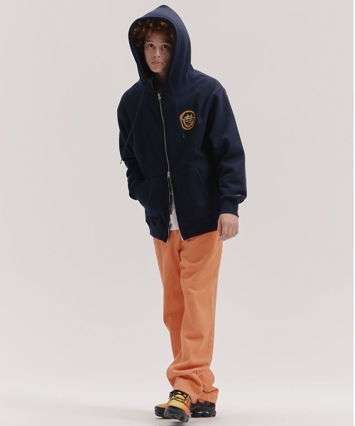 ISTKUNST（イストクンスト）の「A'GEM/9 × .kom『ISTKUNST/イストクンスト』LOGO & SMILEY HOOD ...