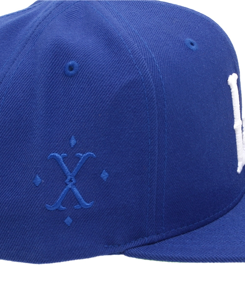 XLARGE（エクストララージ）の「CITY CAP（キャップ・メンズ・レッド/ブルー・ONE SIZE）」の8枚目の写真