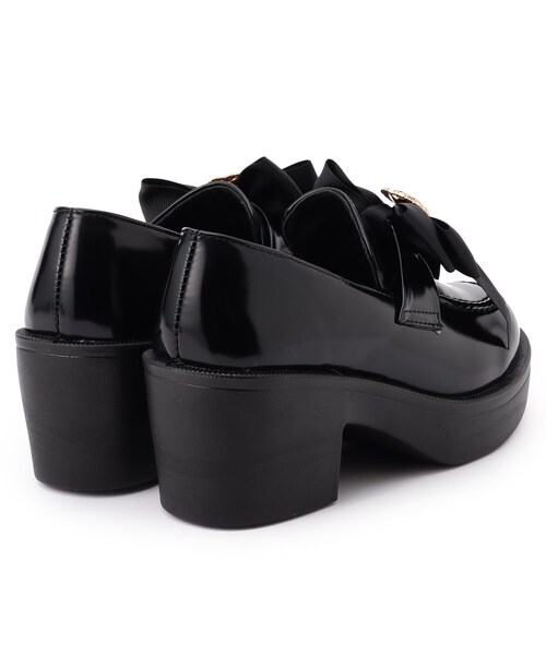 cs T&P（シーエスティーアンドピー）の「2WAYガーリーリボンボリュームローファー（パンプス・レディース・ブラック系1/アイボリー/ブラック・S/M/L/LL）」の22枚目の写真