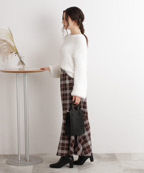 Cutie Blonde（キューティーブロンド）の「◆ふわふわフェザータッチニットプルオーバー（ニット/セーター・レディース・ブルー系1/ピンク系/ベージュ系1/ホワイト系・00）」の16枚目の写真