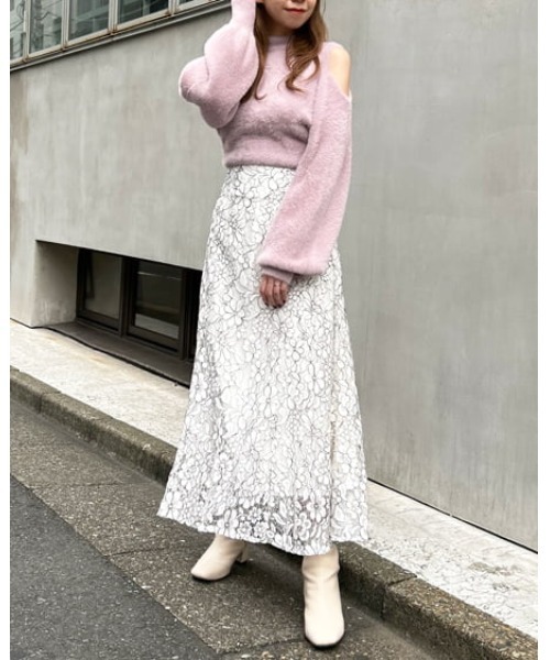 INGNI（イング）の「フェザーヤーン肩開きニット（ニット/セーター・レディース・ブルーグレー/アイボリー/ピンク・M）」の7枚目の写真