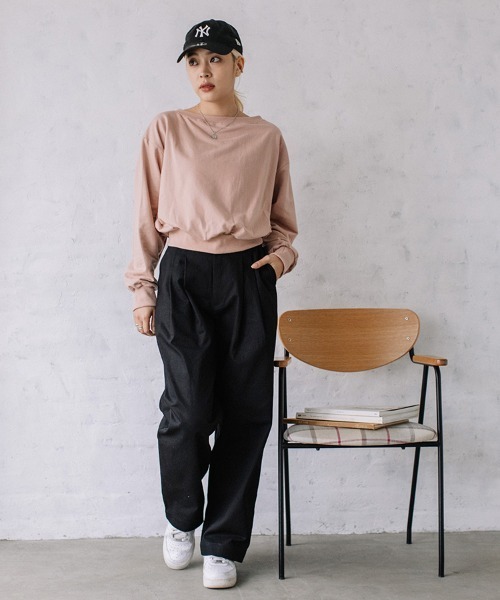 Flugge(フラッジー)の「HW tuck chino PT/ハイウエストタックチノパンツ(チノパンツ・レディース・ブラウン/ブラック/ベージュ/ホワイト・MEDIUM/SMALL)」の12枚目の写真