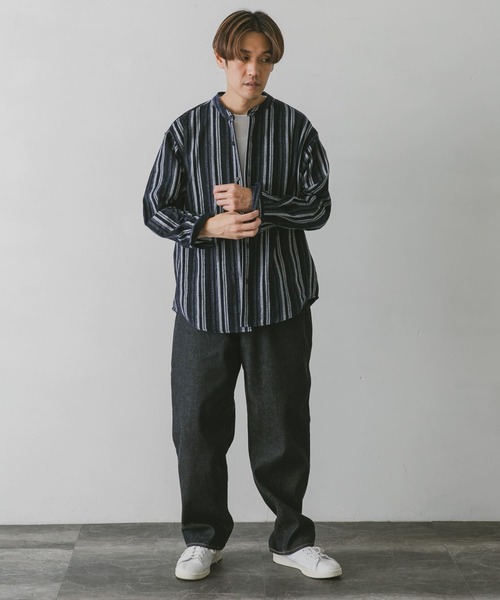 URBAN RESEARCH DOORS(アーバンリサーチドアーズ)の「モールストライプバンドカラーシャツ(シャツ/ブラウス・メンズ・ブラック/ネイビー/オレンジ・MEDIUM/LARGE)」の16枚目の写真