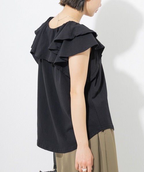 LAVEANGE(ラビアンジェ)の「フリルカットブラウス(Tシャツ/カットソー・レディース・カーキ/ブラック/オフホワイト・M/LL/3L/4L/5L)」の15枚目の写真