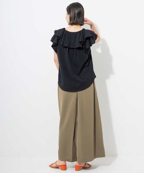 LAVEANGE(ラビアンジェ)の「フリルカットブラウス(Tシャツ/カットソー・レディース・カーキ/ブラック/オフホワイト・M/LL/3L/4L/5L)」の21枚目の写真
