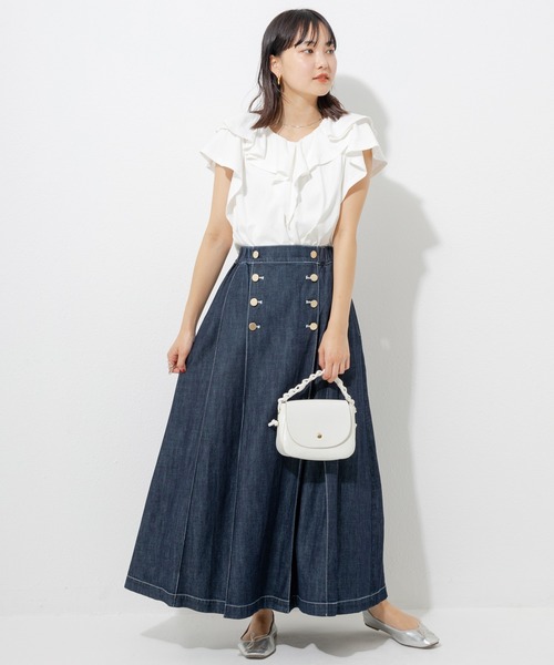 LAVEANGE(ラビアンジェ)の「フリルカットブラウス(Tシャツ/カットソー・レディース・カーキ/ブラック/オフホワイト・M/LL/3L/4L/5L)」の10枚目の写真