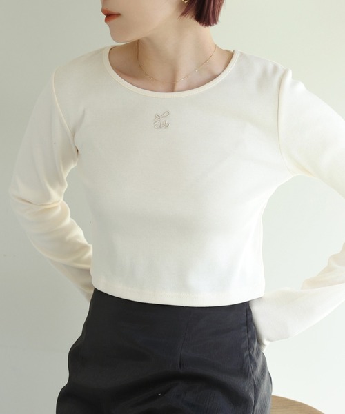 one after another NICE CLAUP(ワンアフターアナザーナイスクラップ)の「NC刺繍テレコトップス 2023SS(Tシャツ/カットソー・レディース・オフホワイト/アイボリー/ホワイト系その他/ホワイト系その他2・FREE)」の3枚目の写真