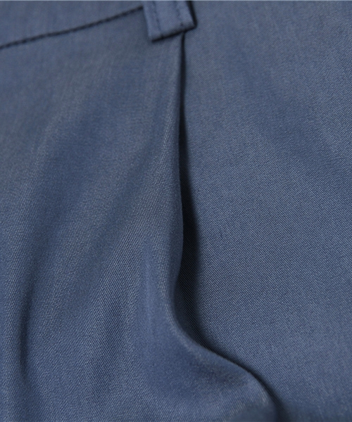 NATURAL BEAUTY BASIC（ナチュラルビューティーベーシック）の「クロップドパンツ（その他パンツ・レディース・ネイビー/ベージュ・MEDIUM/X-SMALL/LARGE/SMALL）」の11枚目の写真