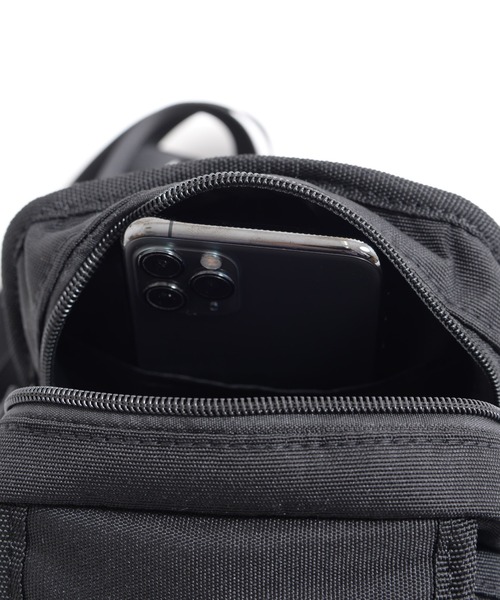 Arnold Palmer(アーノルドパーマー)の「アンブレラ スペック 撥水 ショルダーバッグ(ショルダーバッグ・レディース・ブルー系その他/ブラック/ホワイト系その他・F)」の10枚目の写真