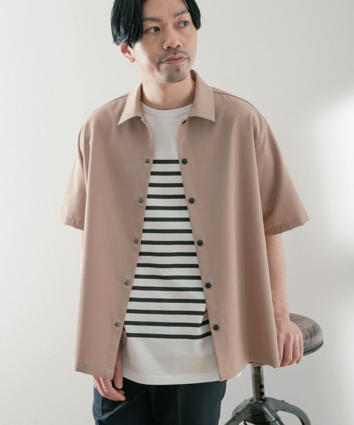 ITEMS URBANRESEARCH（アイテムズ アーバンリサーチ）の「TRストレッチ 半袖シャツ（シャツ/ブラウス・メンズ・ベージュ/ブラック/ブルー/グレー・LARGE/MEDIUM）」の18枚目の写真