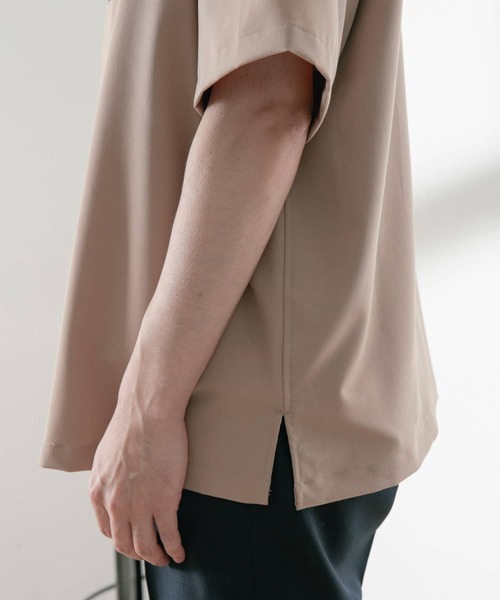 ITEMS URBANRESEARCH（アイテムズ アーバンリサーチ）の「TRストレッチ 半袖シャツ（シャツ/ブラウス・メンズ・ベージュ/ブラック/ブルー/グレー・LARGE/MEDIUM）」の15枚目の写真