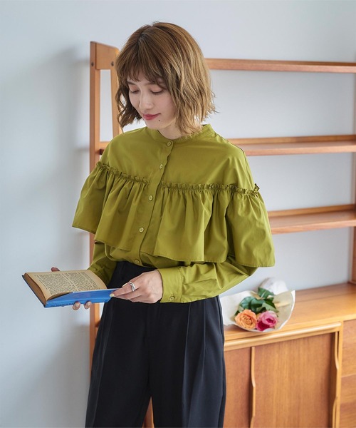 titivate(ティティベイト)の「フリルデザインシャツブラウス(シャツ/ブラウス・レディース・ブルー系その他/オリーブ/グレイッシュベージュ/ブラック/オフホワイト・S/M)」の14枚目の写真