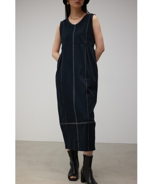 AZUL by moussy（アズールバイマウジー）の「STITCH DESIGN COCOON CUT OP（ワンピース・レディース・アイボリー/ターコイズブルー/ブラック・MEDIUM/SMALL）」の2枚目の写真
