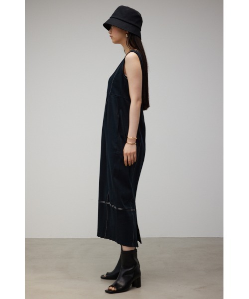 AZUL by moussy（アズールバイマウジー）の「STITCH DESIGN COCOON CUT OP（ワンピース・レディース・アイボリー/ターコイズブルー/ブラック・MEDIUM/SMALL）」の18枚目の写真