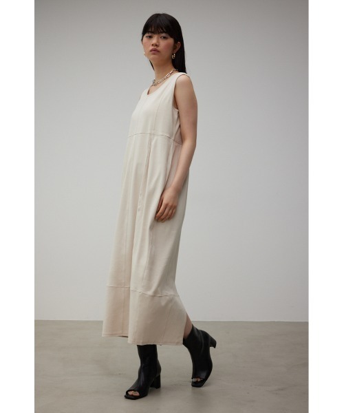 AZUL by moussy（アズールバイマウジー）の「STITCH DESIGN COCOON CUT OP（ワンピース・レディース・アイボリー/ターコイズブルー/ブラック・MEDIUM/SMALL）」の6枚目の写真