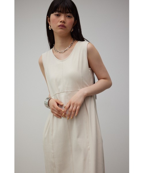 AZUL by moussy（アズールバイマウジー）の「STITCH DESIGN COCOON CUT OP（ワンピース・レディース・アイボリー/ターコイズブルー/ブラック・MEDIUM/SMALL）」の5枚目の写真