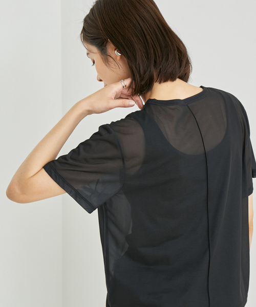 le cercle ADAM ET ROPE'(ルセルクルアダムエロペ)の「シアーTカットソー(Tシャツ/カットソー・レディース・ブラック/ピンク系その他2/ホワイト・FREE)」の5枚目の写真