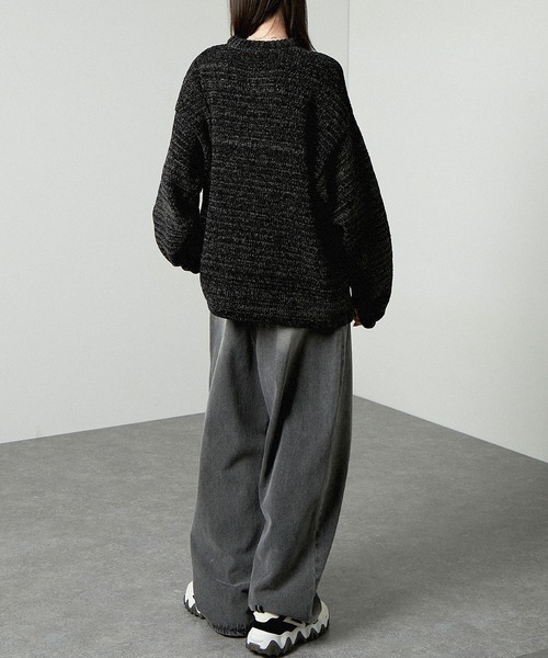 Alfred Alex(アルフレッドアレックス)の「【Alfred Alex】mix chenille yarn knit crew neck pullover / オーバーサイズミックスモールニット(ニット/セーター・レディース・ブラック/アイボリー/オリーブ/ブラウン/ブルー・M/L)」の8枚目の写真