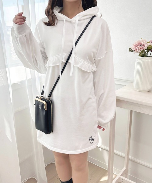 セール】フリルパーカーミニワンピース【ZOZOTOWN限定アイテム