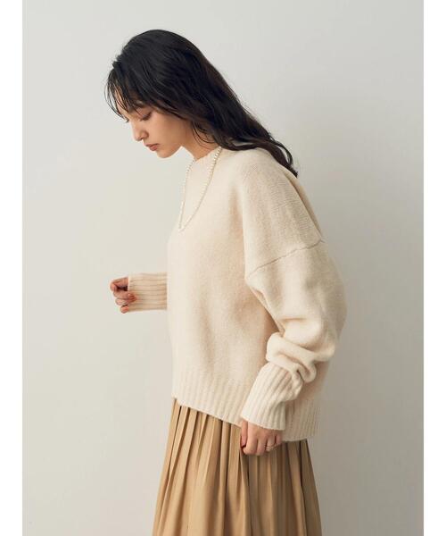 YECCA VECCA(イェッカヴェッカ)の「クルーネックソフトニット(ニット/セーター・レディース・アイボリー/その他6/チャコールグレー/ブルー・FREE)」の19枚目の写真