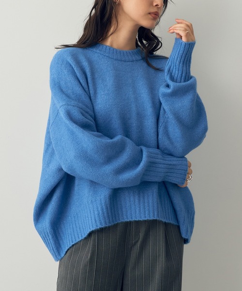 YECCA VECCA(イェッカヴェッカ)の「クルーネックソフトニット(ニット/セーター・レディース・アイボリー/その他6/チャコールグレー/ブルー・FREE)」の3枚目の写真