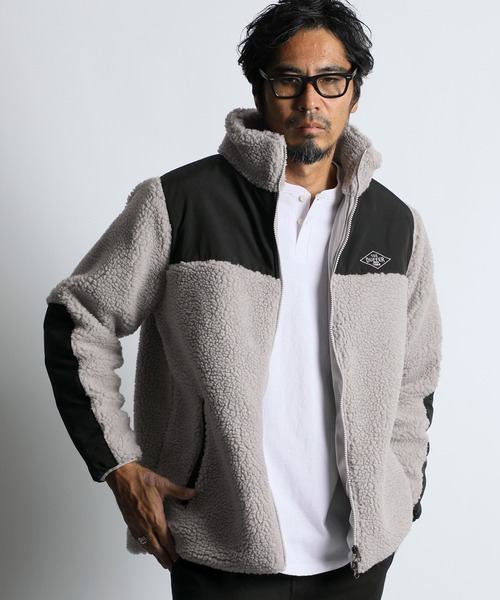 The DUFFER of ST.GEORGE(ザダファーオブセントジョージ)の「BOA FLEECE JK:ボアフリース スタンドジャケット ライトアウター(その他アウター・メンズ・アイボリー/ブラック/ライトグレー・X-LARGE/SMALL/LARGE/MEDIUM)」の8枚目の写真