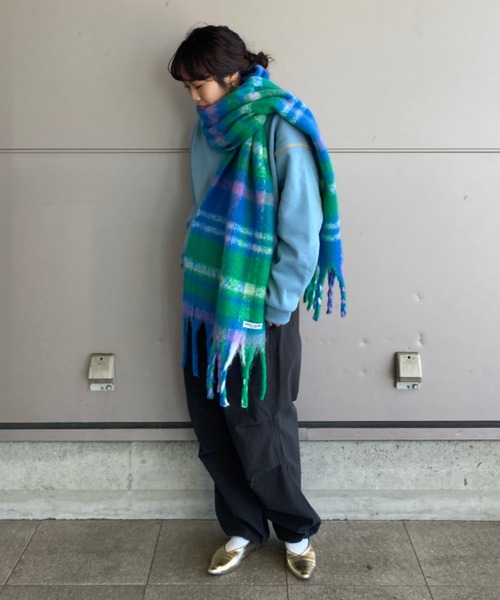 RODEO CROWNS WIDE BOWL（ロデオクラウンズワイドボウル）の「アソートマフラー（マフラー・レディース・ブルー系その他/ピンク系その他/パープル系その他/ブラック系その他・FREE）」の19枚目の写真