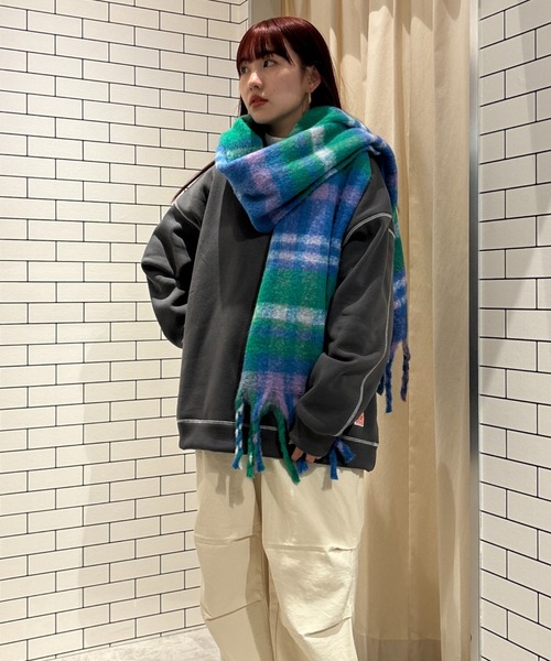 RODEO CROWNS WIDE BOWL（ロデオクラウンズワイドボウル）の「アソートマフラー（マフラー・レディース・ブルー系その他/ピンク系その他/パープル系その他/ブラック系その他・FREE）」の21枚目の写真