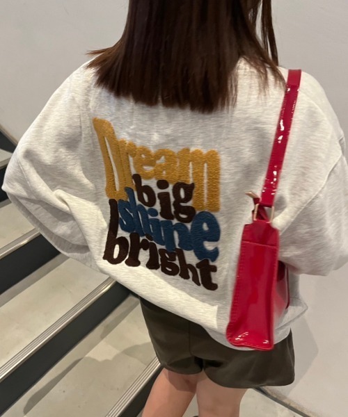 nemne store（ネンネストア）の「【低身長サイズあり】アソート裏起毛スウェット（スウェット・レディース・ブラック系その他/ブルー/クリーム/杢グレー/ネイビー/マスタード/オートミール/スミクロ・SMALL/MEDIUM）」の18枚目の写真