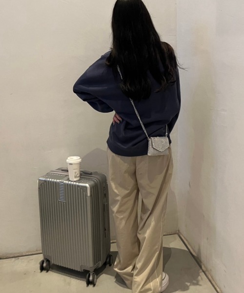 nemne store（ネンネストア）の「【低身長サイズあり】アソート裏起毛スウェット（スウェット・レディース・ブラック系その他/ブルー/クリーム/杢グレー/ネイビー/マスタード/オートミール/スミクロ・SMALL/MEDIUM）」の20枚目の写真