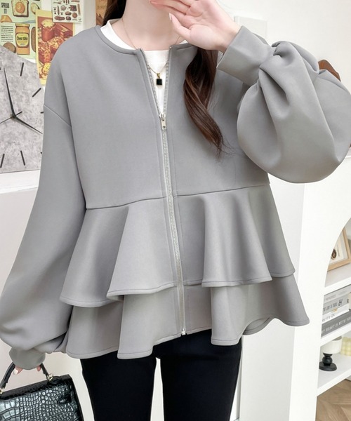 ECLIN（エクラン）の「ダンボールニットフリルノーカラージャケット（ノーカラージャケット・レディース・アイボリー/ブラック/モカ/グレー・M/L）」の3枚目の写真