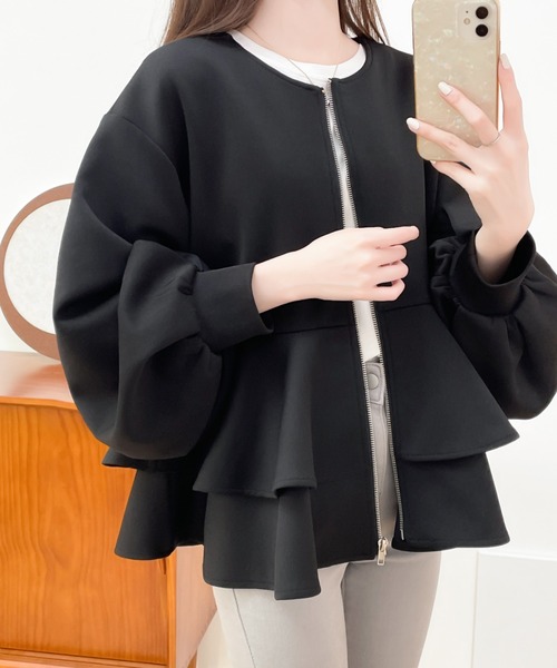 ECLIN（エクラン）の「ダンボールニットフリルノーカラージャケット（ノーカラージャケット・レディース・アイボリー/ブラック/モカ/グレー・M/L）」の14枚目の写真