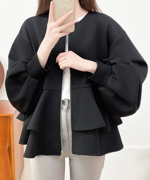 ECLIN（エクラン）の「ダンボールニットフリルノーカラージャケット（ノーカラージャケット・レディース・アイボリー/ブラック/モカ/グレー・M/L）」の15枚目の写真