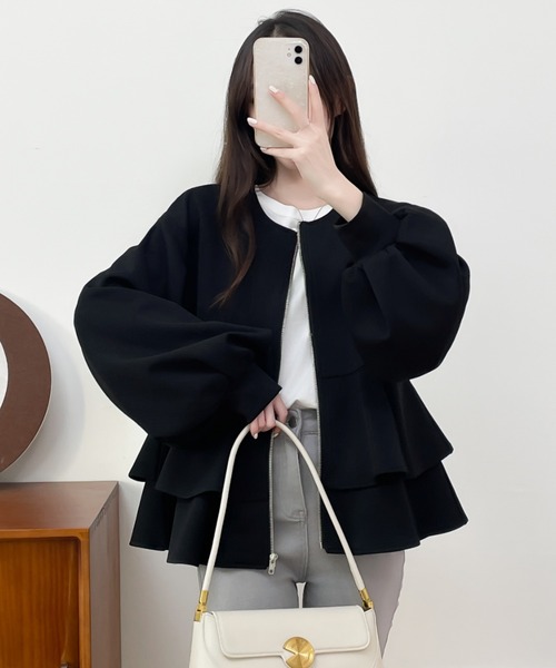 ECLIN（エクラン）の「ダンボールニットフリルノーカラージャケット（ノーカラージャケット・レディース・アイボリー/ブラック/モカ/グレー・M/L）」の22枚目の写真