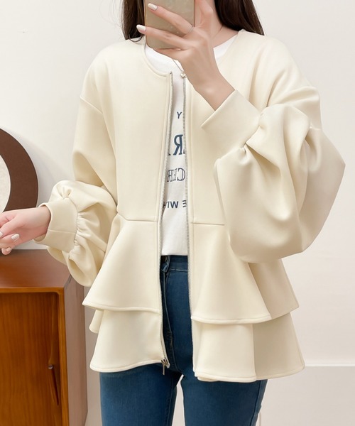 ECLIN（エクラン）の「ダンボールニットフリルノーカラージャケット（ノーカラージャケット・レディース・アイボリー/ブラック/モカ/グレー・M/L）」の12枚目の写真